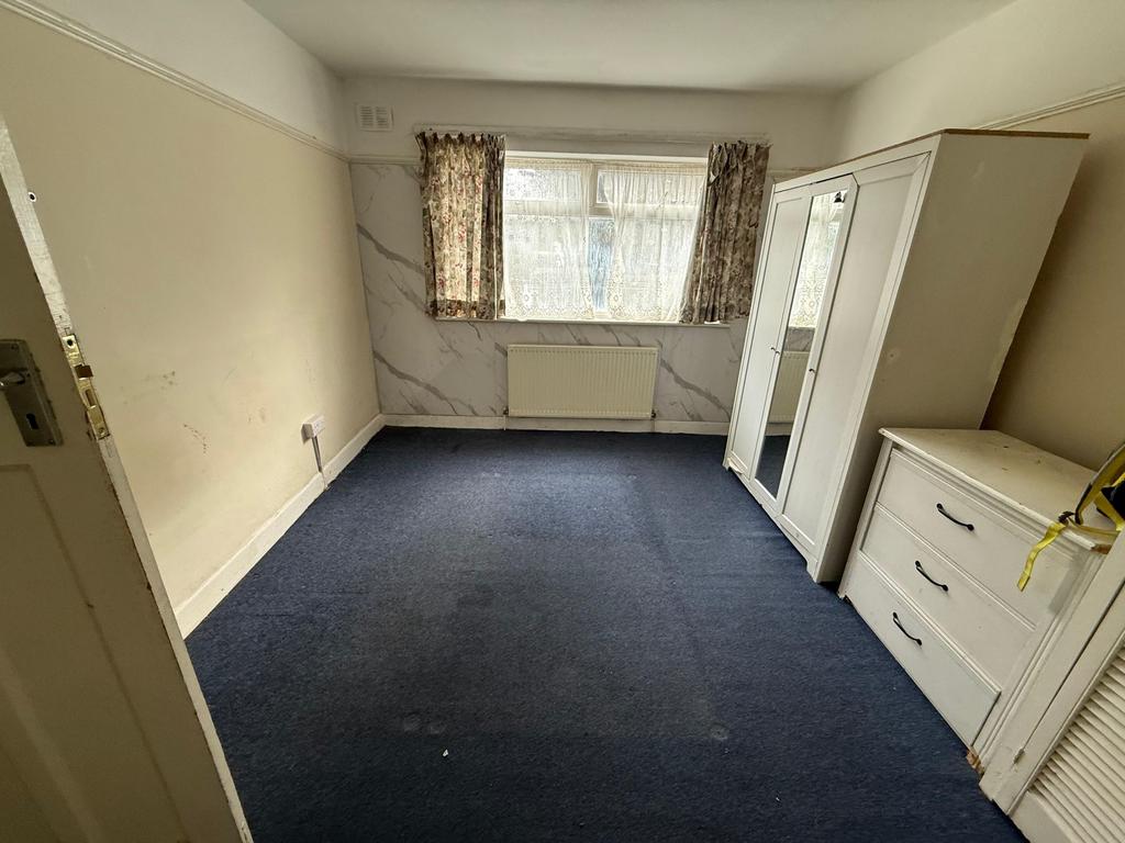 House in Harrow - View 2