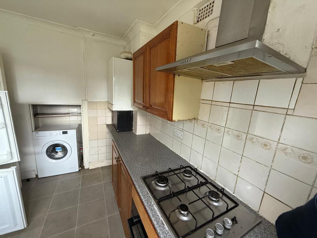 House in Harrow - View 3