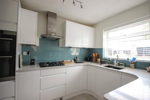 4 bedroom detached house for sale, Douglas Road, Bedford, Bedfordshire, MK41