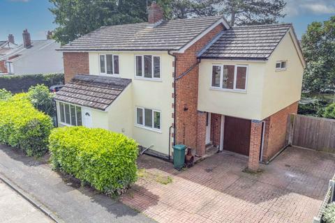 undefined, Lodge Court, West Bergholt