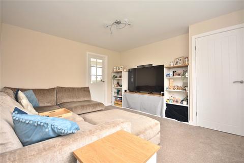 2 bedroom terraced house for sale, Farndale Gardens, Leeds, West Yorkshire