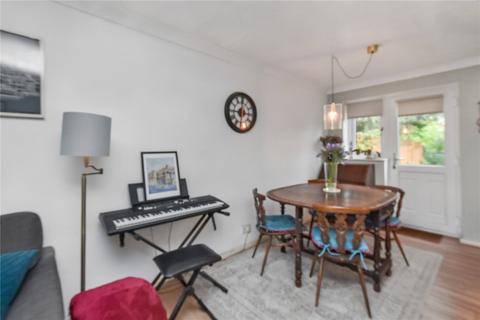 1 Sycamore Close, Leeds, LS6 2HE