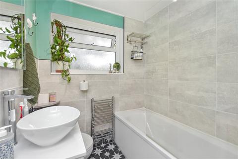 1 Sycamore Close, Leeds, LS6 2HE