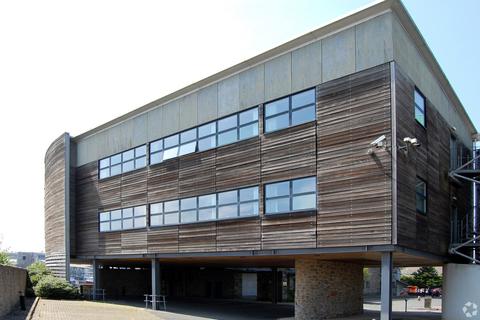 Office to rent, 24 Sutton Rd Plymouth PL4 0HJ