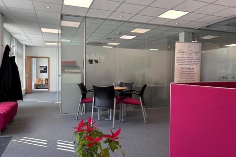 Office to rent, 64 Exeter St Plymouth PL4 0AJ