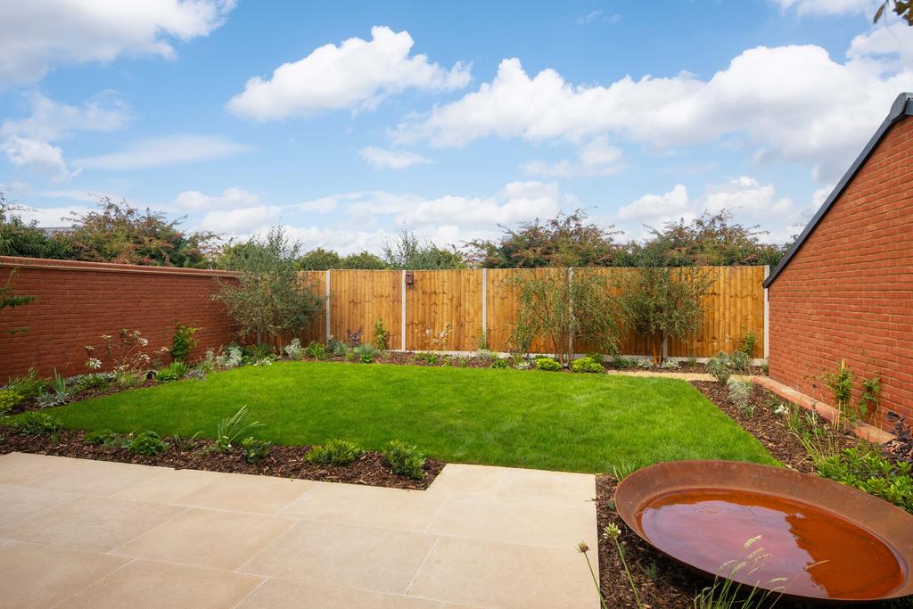 BAR NN Towcester Grange Show Home garden