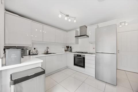 108 Brynteg Green, Beddau, Pontypridd, CF38 2PT