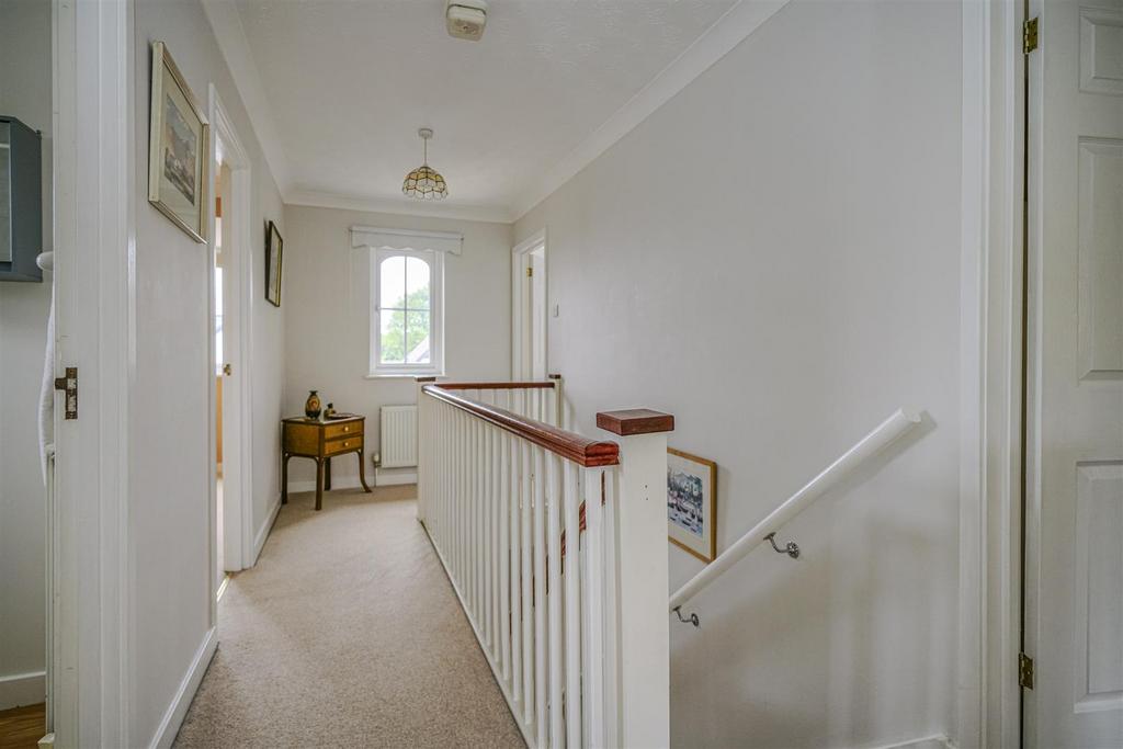 10-Hillfield-1022.jpg