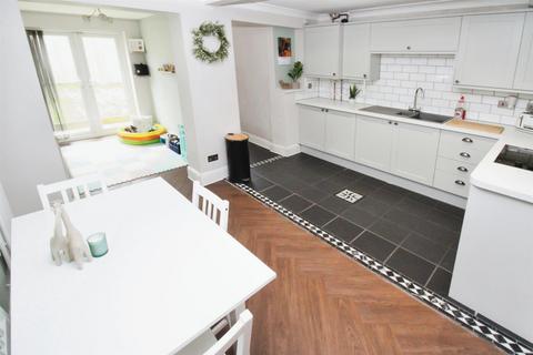 undefined, Waltham Close, Corby NN17