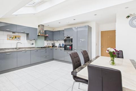 13 Thomas Sackfield Drive, Crewe, CW1 3JA