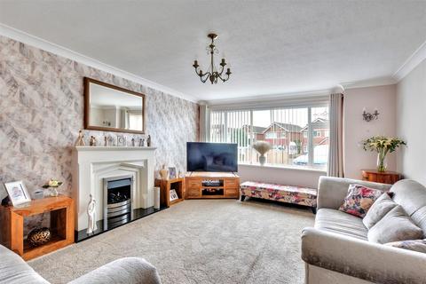 3 bedroom detached house for sale, Bracadale Road, Nottingham