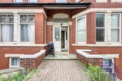 6 bedroom apartment for sale, Knowsley Road, Southport PR9