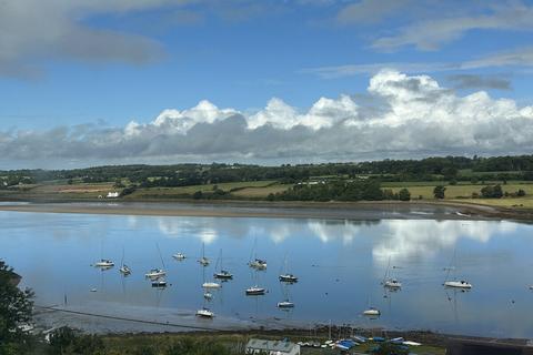 undefined, Trem Y Foel, Felinheli, LL56