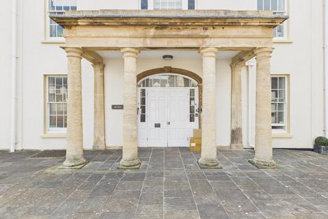 2 bedroom apartment for sale, Knightstone Causeway, Weston-Super-Mare, BS23
