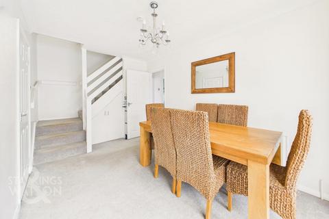 56 Catchpole Close, Kessingland, Lowestoft, NR33 7TL