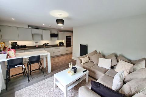 2 bedroom flat for sale, Brokenford Lane, Totton, Southampton, Hampshire, SO40 9DX