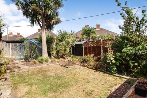 2 bedroom semi-detached house for sale, Pennington Oval, Pennington, Lymington, SO41