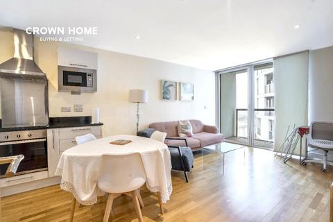 1 bedroom apartment to rent, 38 Millharbour, London E14
