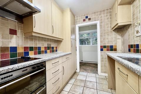 3 bedroom semi-detached bungalow for sale, The Close, Barwick In Elmet, Leeds