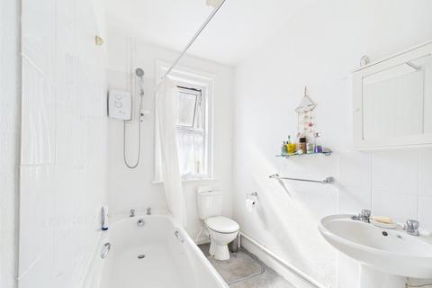 1 bedroom apartment for sale, Queensland Road, Bournemouth, Dorset, BH5