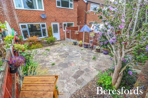 21 Alder Avenue, Upminster, RM14 2NJ