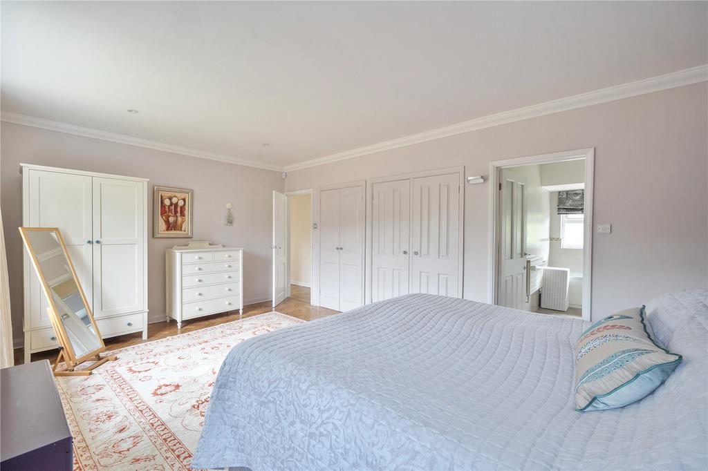 Main Bedroom