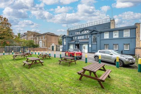 Office to rent, 49 Effra Rd London SW2 1BZ