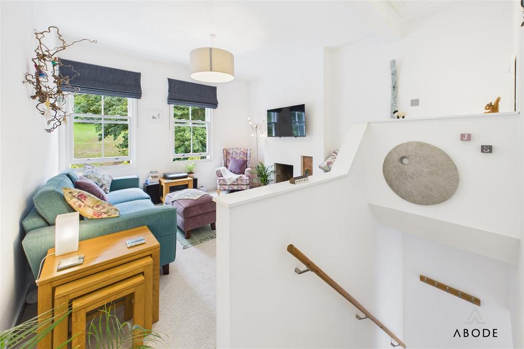 CAM04913 G0-PR0064-STILL035.jpg