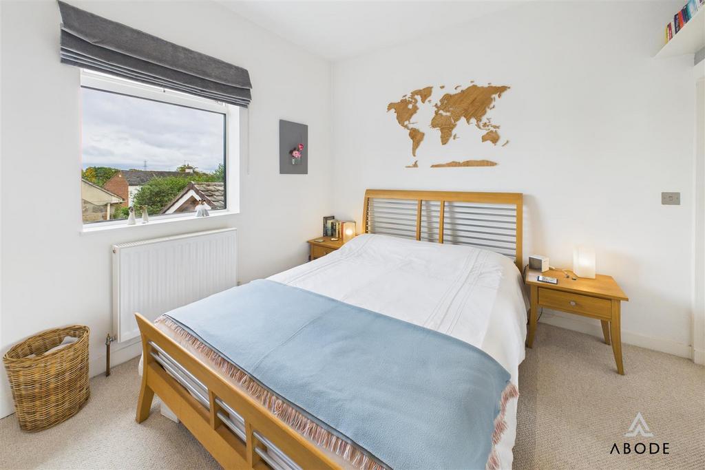 CAM04913 G0-PR0064-STILL028.jpg