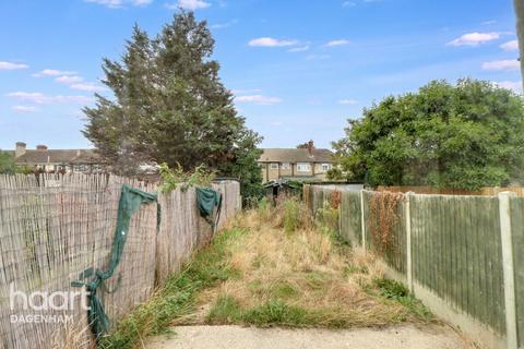 28 Third Avenue, Dagenham, RM10 9BA