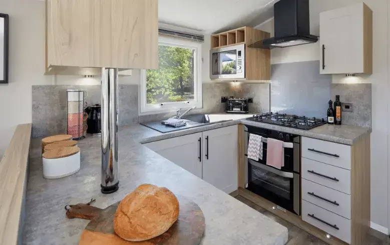 Kithcen 779x490 F50 50