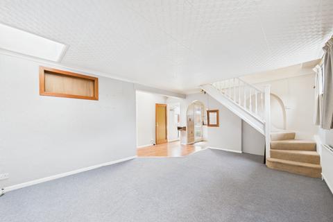 4 bedroom detached house for sale, Station Road, Marlow SL7
