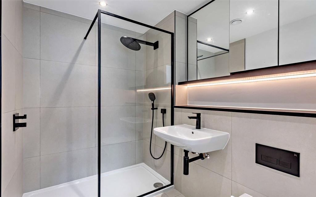 Ensuite Shower Room