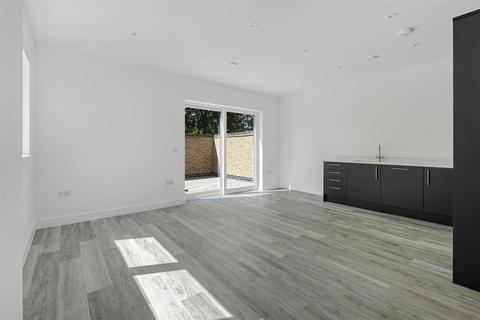 undefined, Cameron Road, Cambridge CB4