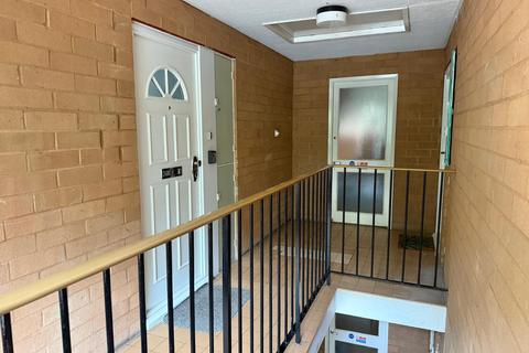 62 Levett Road, Leatherhead, KT22 7EQ