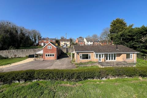 4 bedroom detached bungalow for sale, Woolhope, Hereford, HR1