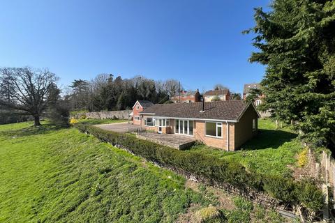4 bedroom detached bungalow for sale, Woolhope, Hereford, HR1