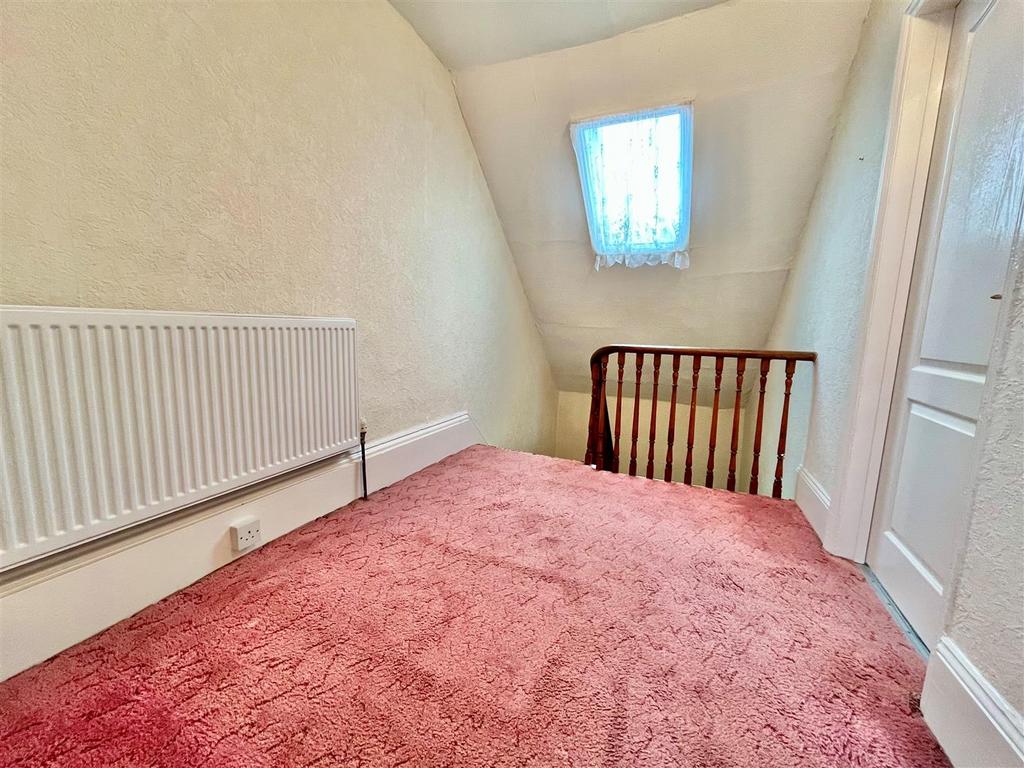 Second Floor Landing.jpg