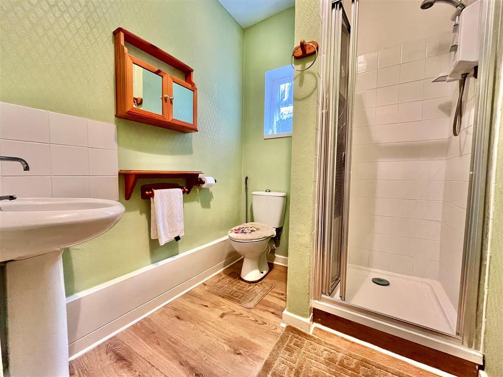 Ground Floor Shower Room.jpg
