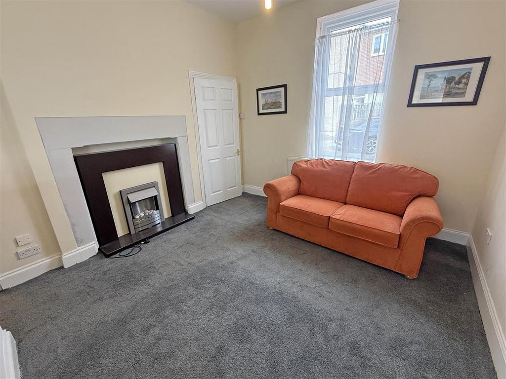 Living room angle 2.jpg