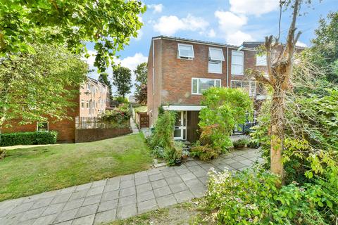 2 bedroom maisonette for sale, Harrison Close, Reigate, Surrey