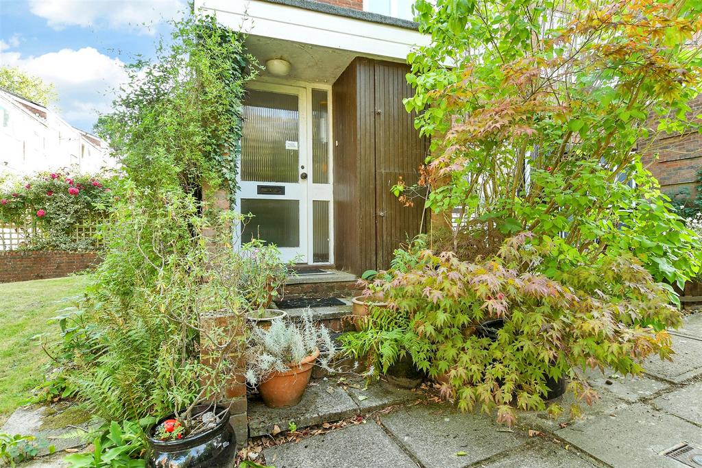 External Lifestyle Photograph