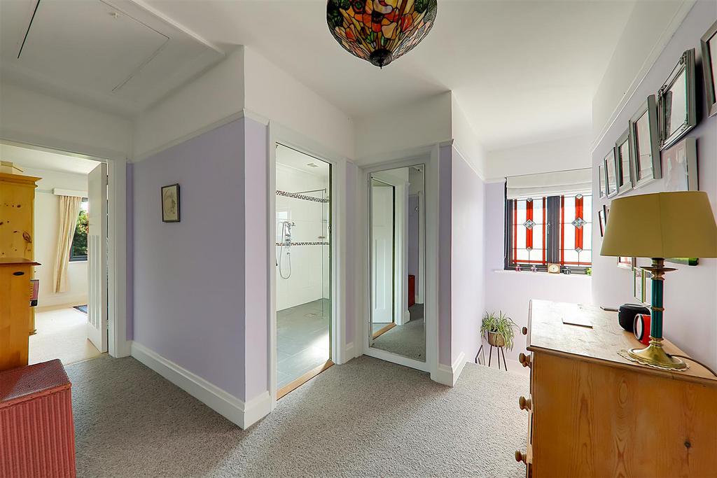 IMG 9982-IMG 9984.jpg