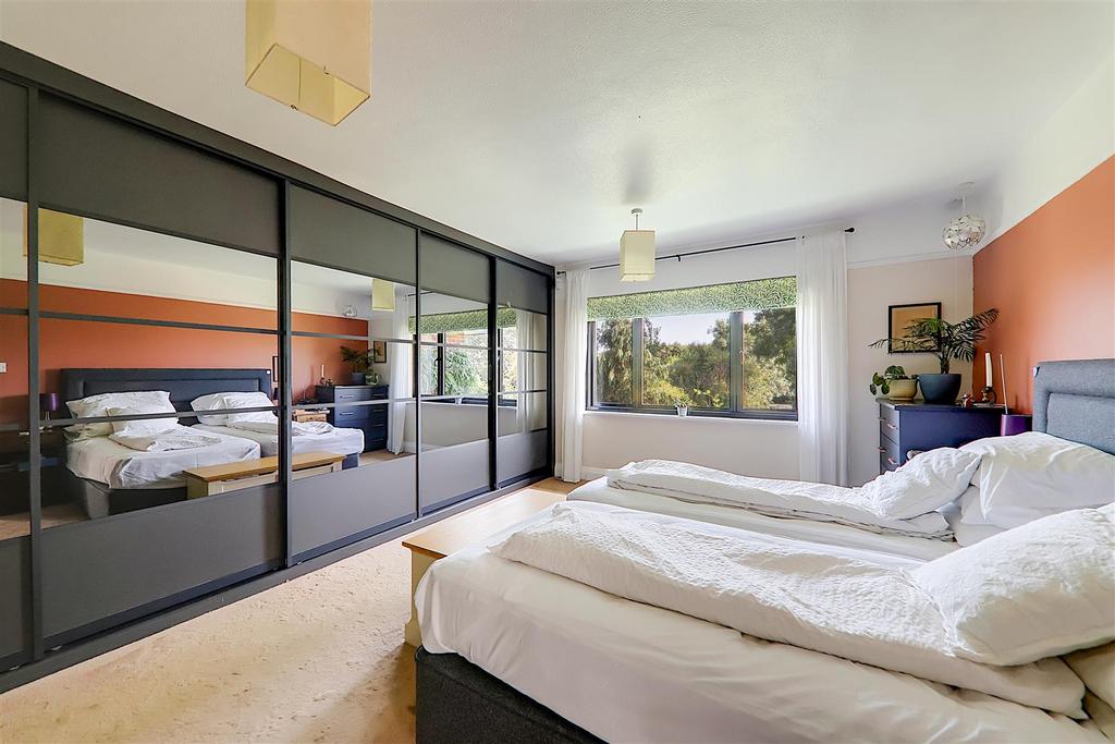 IMG 9940-IMG 9942.jpg