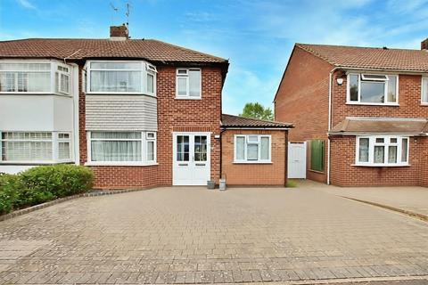 undefined, Lullington Garth, Borehamwood