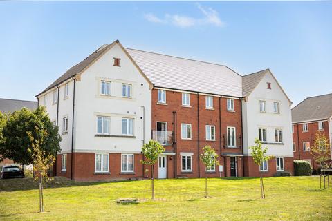 2 bedroom flat for sale, Somerley Drive, Crawley RH10