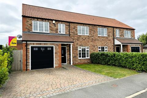 undefined, Chapel Close, Hambleton