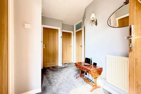 3 bedroom detached bungalow for sale, Leigh on Sea SS9