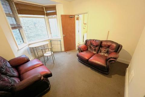 undefined, Burnaby Road, Southend-on-Sea SS1