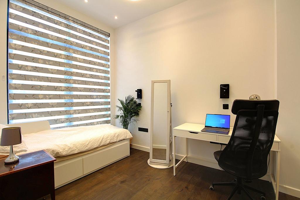 Ground floor double